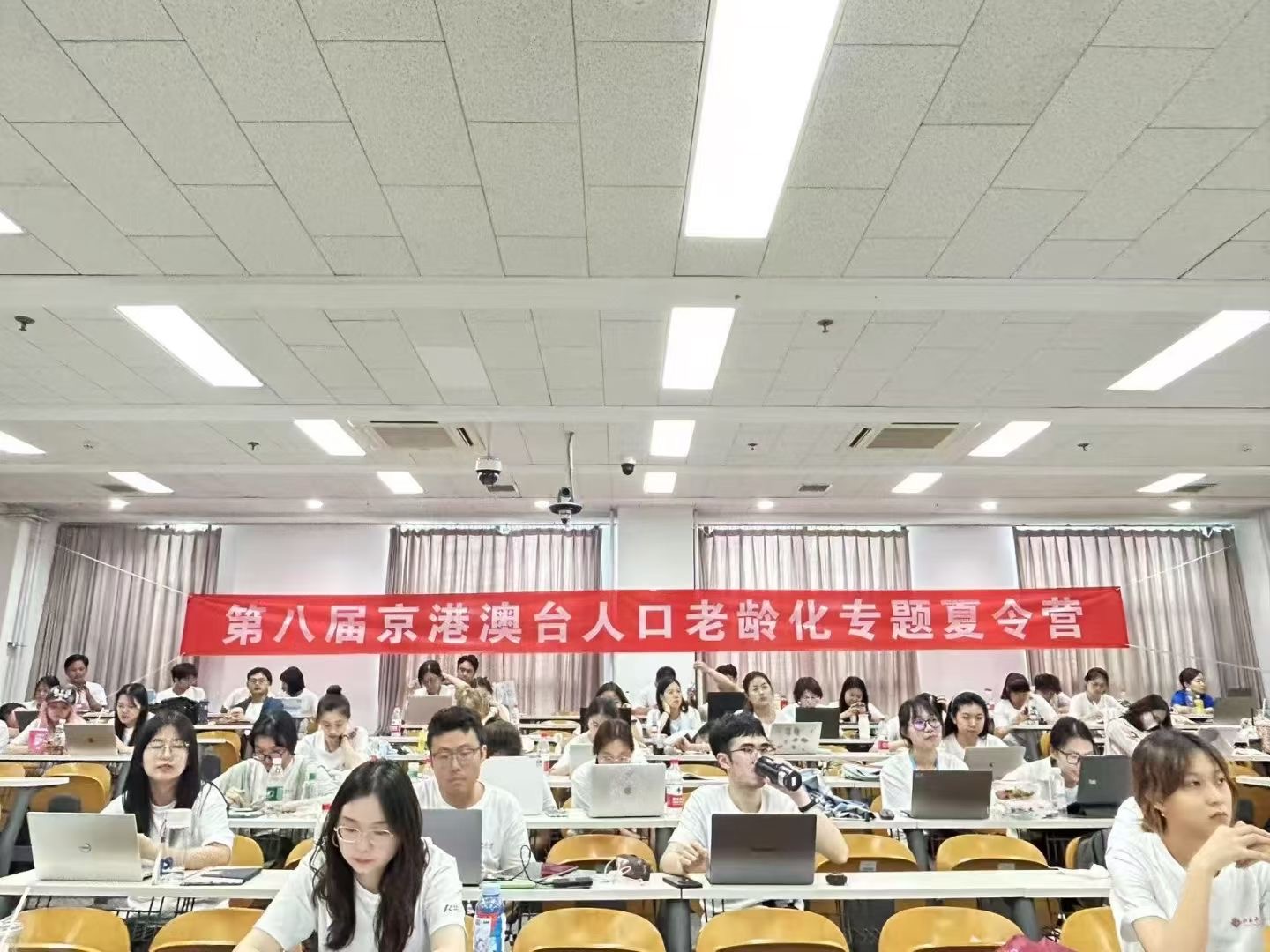 精品乱码一区二区三四区视频