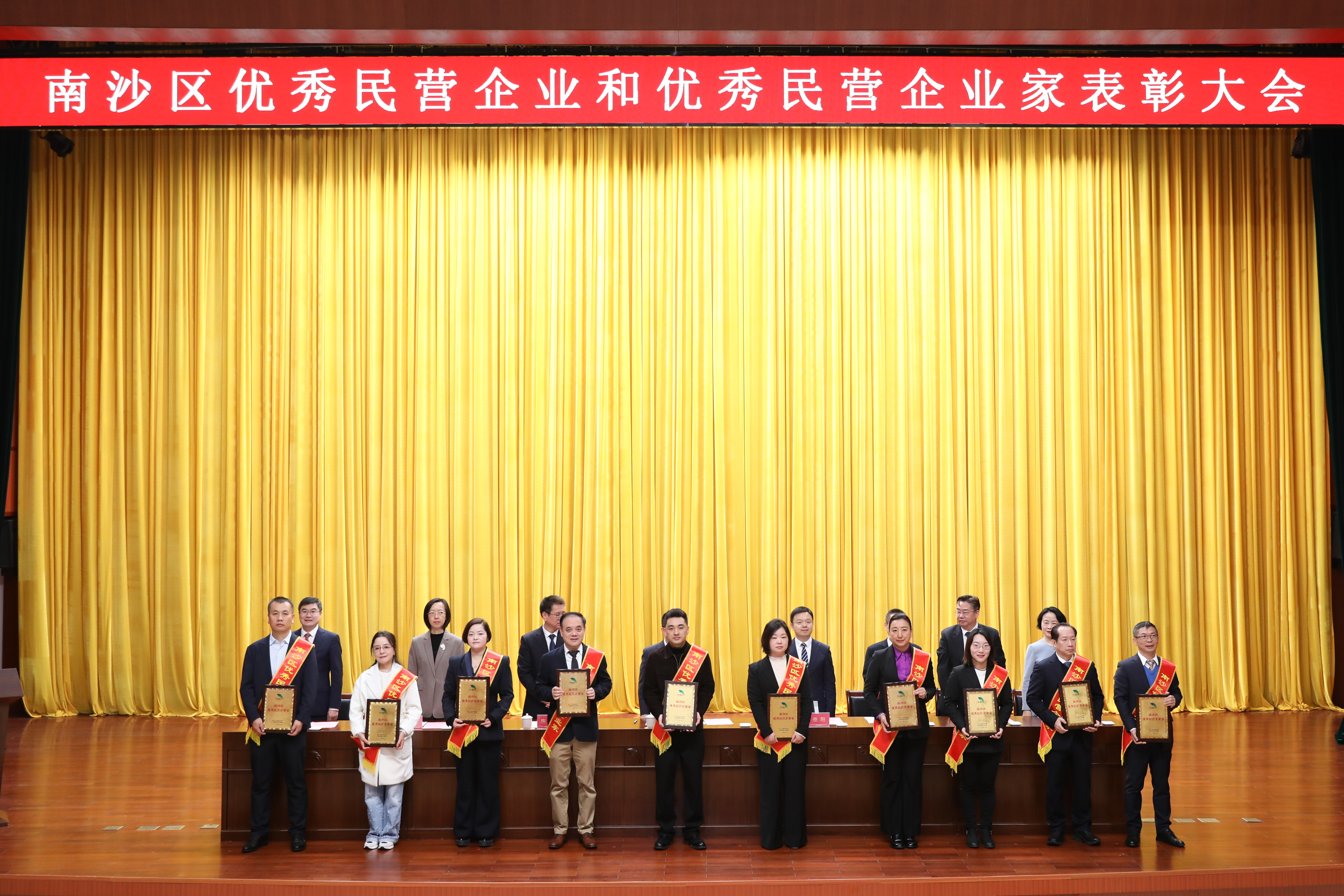 精品乱码一区二区三四区视频